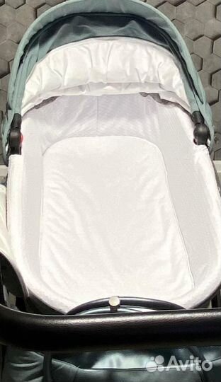 Коляска 3 в 1 Tutis Uno+ (Изумруд)