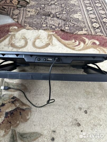 Подставка с охлаждением для ноутбука