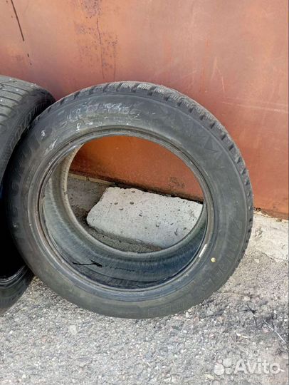 Bridgestone Ice Cruiser 5000 225/55 R17 97