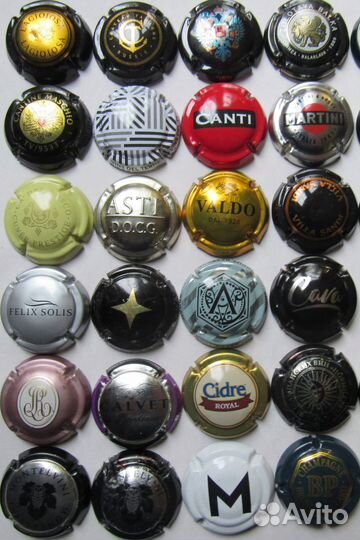 Плакетка крышка от шампанского вина 42 шт