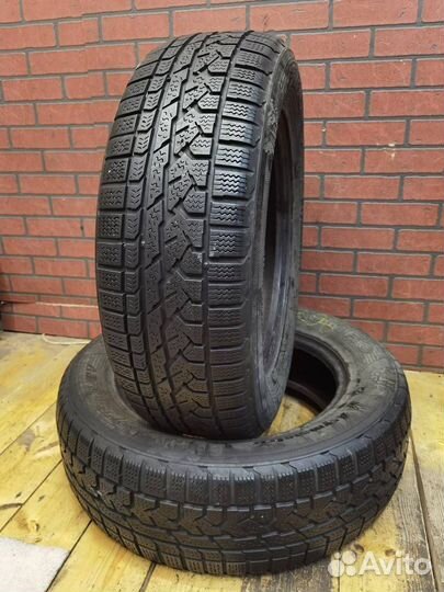 Kumho I'Zen RV Asymmetric 235/65 R18 106H