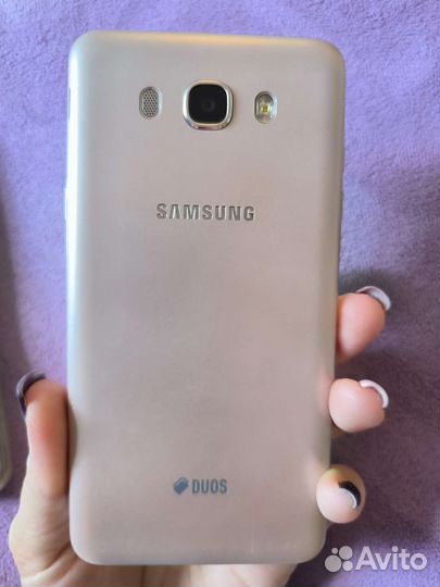 Телефон Samsung j7 duos