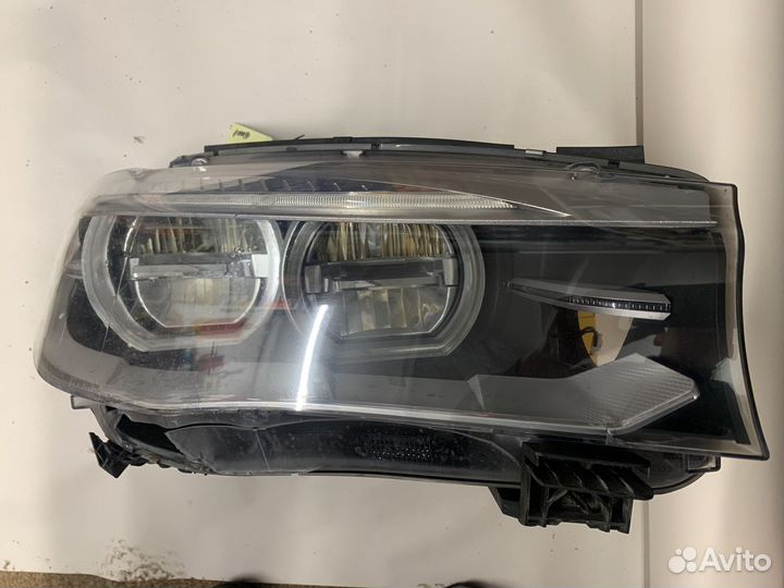 Фара правая BMW X5 X6 F16 LED
