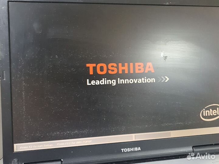 Ноутбук Toshiba Satellite L40-17U
