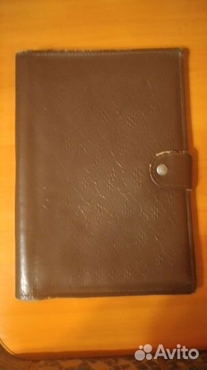 Кожаная папка