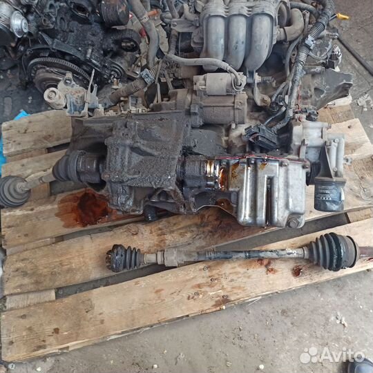 Кпп механическая toyota yaris 2008г