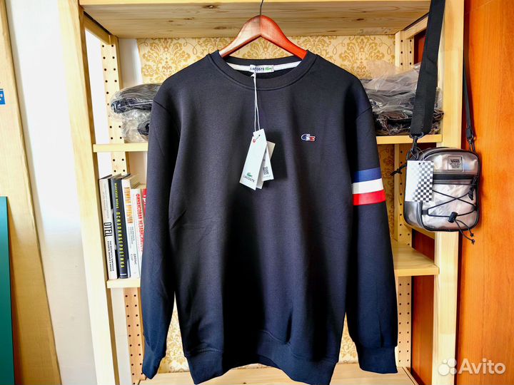 Свитшот lacoste