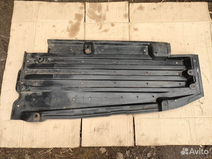 Защита антигравийная левая Mazda 3BL