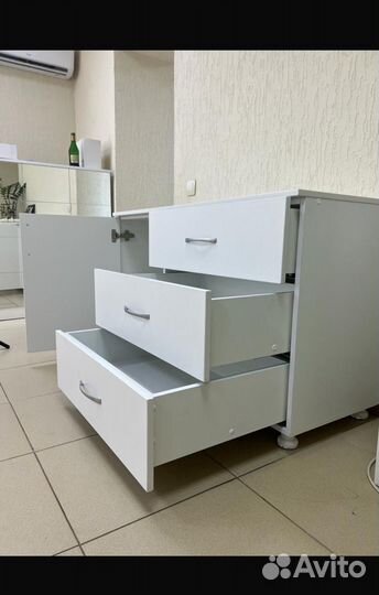 Комод белый