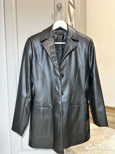 Куртка кожаная женская 42 44
