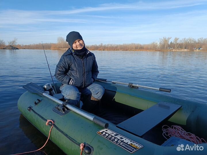 Надувная лодка Pelican 2600
