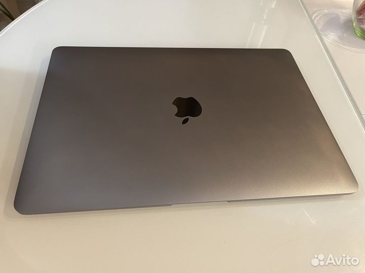 Apple MacBook air 13 2020 m1 8gb 1tb