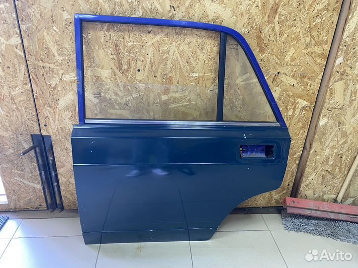 Дверь задняя левая ваз 2105-2107