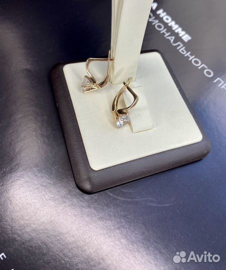 Золотые серьги