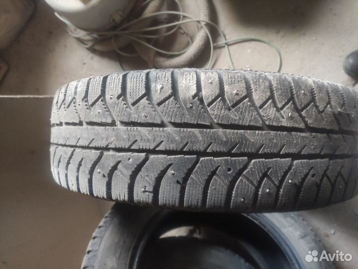 Bridgestone Blizzak DM-V1 185/65 R15