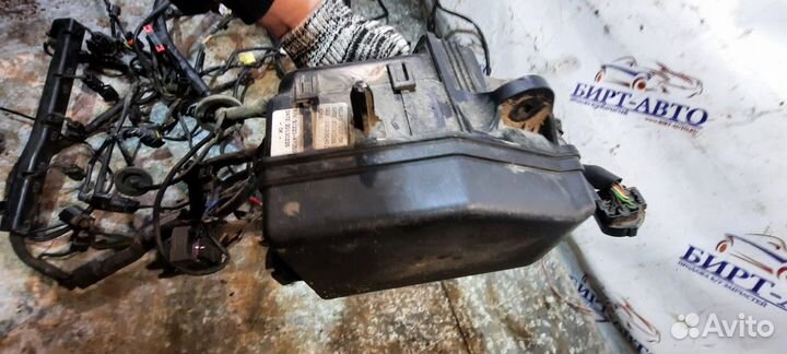 Блок предохранителей с косой Kia Rio