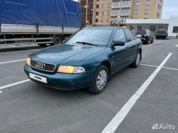 Audi A4 1.8 МТ, 1994, 200 000 км