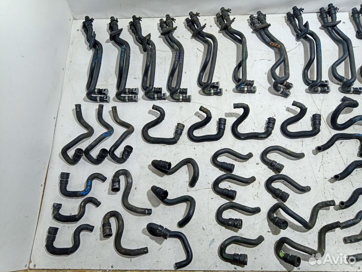 Патрубок Volvo S60/S40/V70/XC90/XC60/S80/XC70