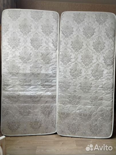 Двухъярусная кровать бу с матрасами