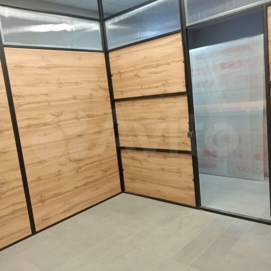 Под салон,офис, 12.3 м²