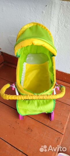 Коляска кукольная