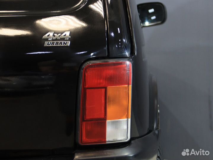 LADA 4x4 (Нива) 1.7 МТ, 2015, 82 000 км