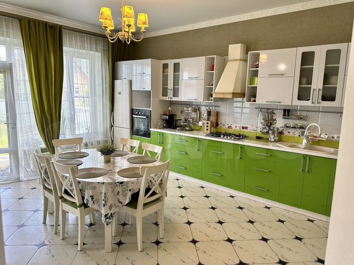 Дом 125 м² на участке 7 сот.