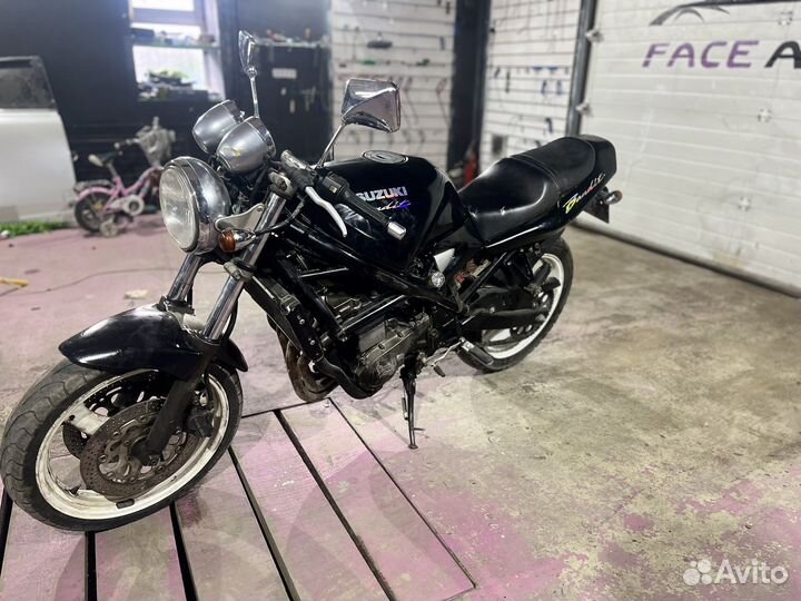 Suzuki Bandit GSF400