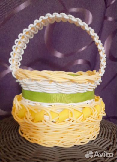 Корзинка плетенная