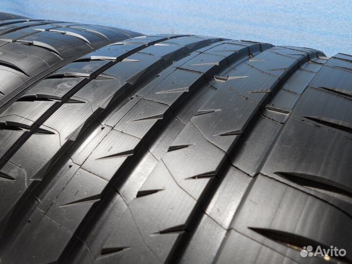Michelin Pilot Sport 4 S 265/40 R21 и 295/35 R21 107Y