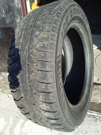 Bridgestone Ice Cruiser 7000 235/60 R17