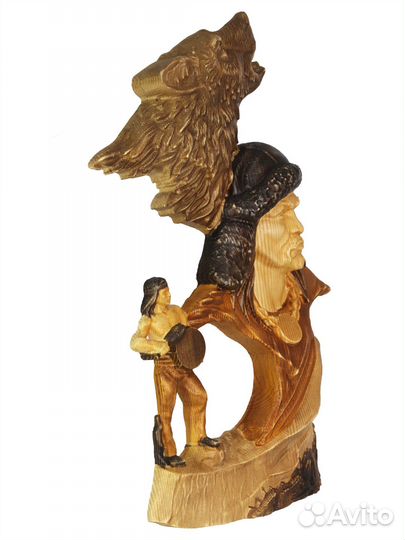 Резное панно из дерева 