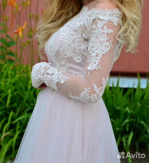 Вечернее платье