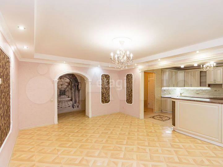 4-к. квартира, 121,4 м², 6/11 эт.