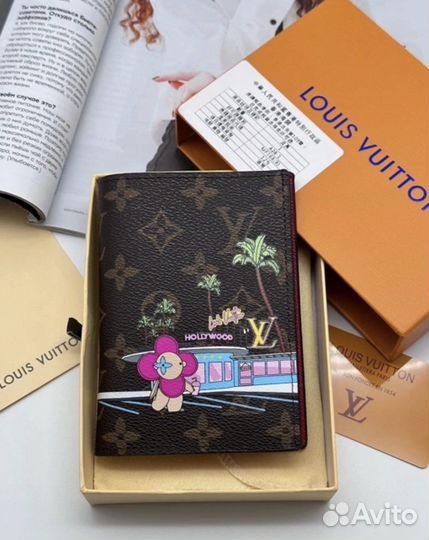 Louis vuitton обложка на паспорт