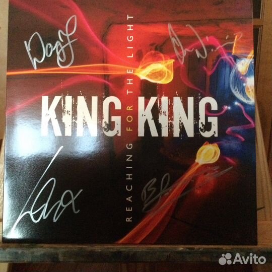 King King-Reaching For The Light, 2015,автографы