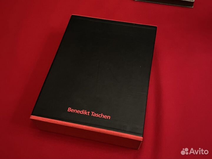 Книги benedikt taschen Dali