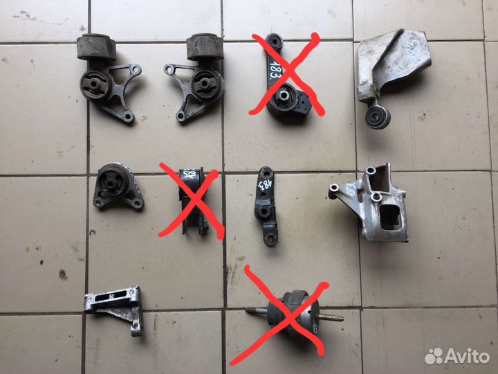 Опора подушка кронштейн Land Rover Freelander 1