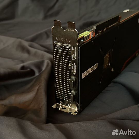 Видеокарта Gigabyte AMD Radeon RX 5700 XT