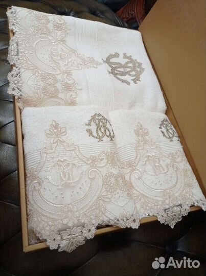 Махровые полотенца roberto cavalli,тройка