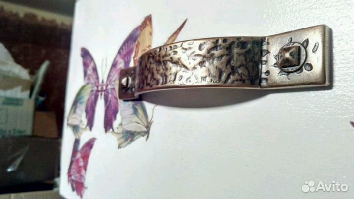 Реставрирую старинные изделия,сундуки, комоды,шкаф