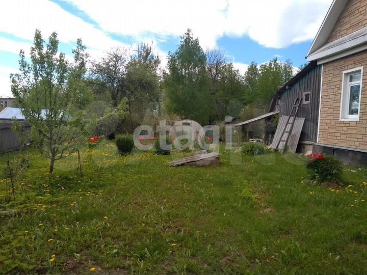 Дом 42,7 м² на участке 13,3 сот.