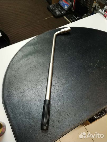 Ключ балонный телескоп 17х19мм Дело Техники