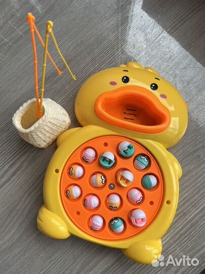 Детская игрушка рыбалка