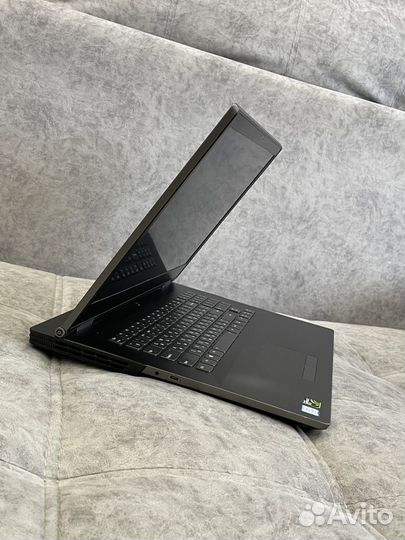 Lenovo legion y 730-17ich