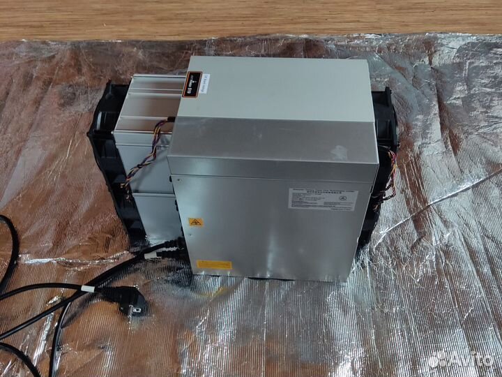 Asic antminer S19 90th 88 чипов
