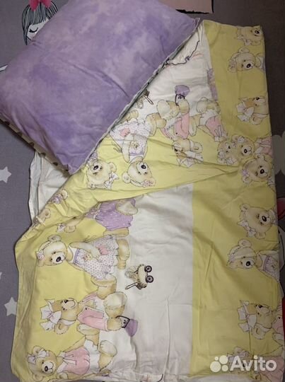 Постельный комплект в детскую кроватку
