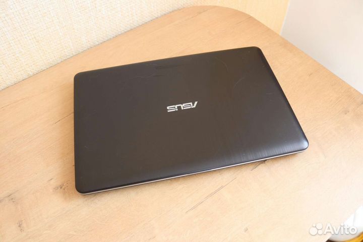 Ноутбук asus 4 ядра,4gb,gt110mx,ssd 250,game
