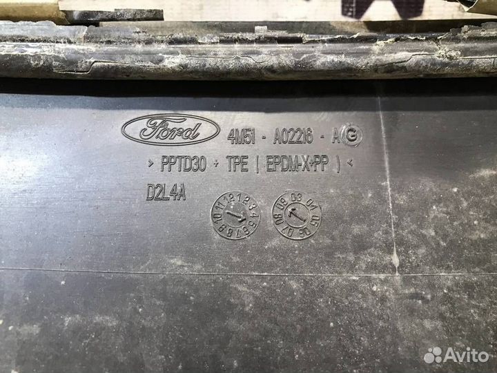 Решетка стеклооч. (планка под лобовое стекло) For