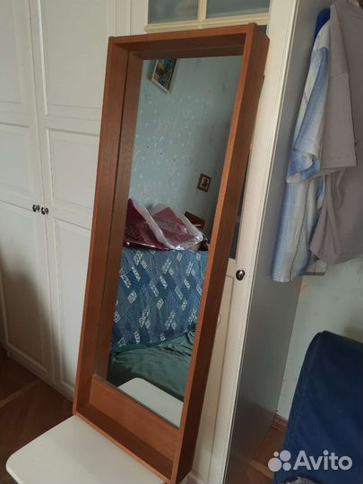 Зеркало настенное в прихожую бу